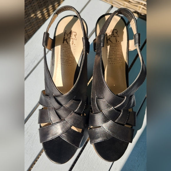 MRKT. black wedge sandals in size 7.5 - Picture 4 of 13